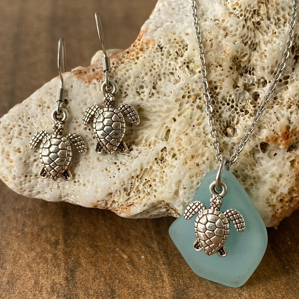 Sea Glass Hawaiian Sea Turtle Jewelry Set